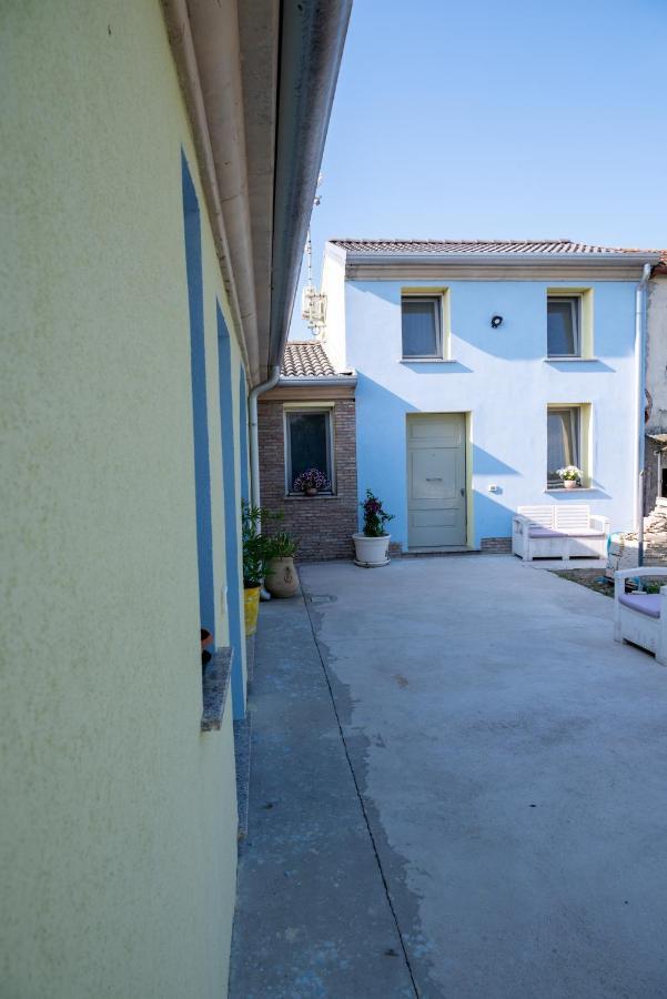 Delta House Apartment Taglio Di Po Luaran gambar