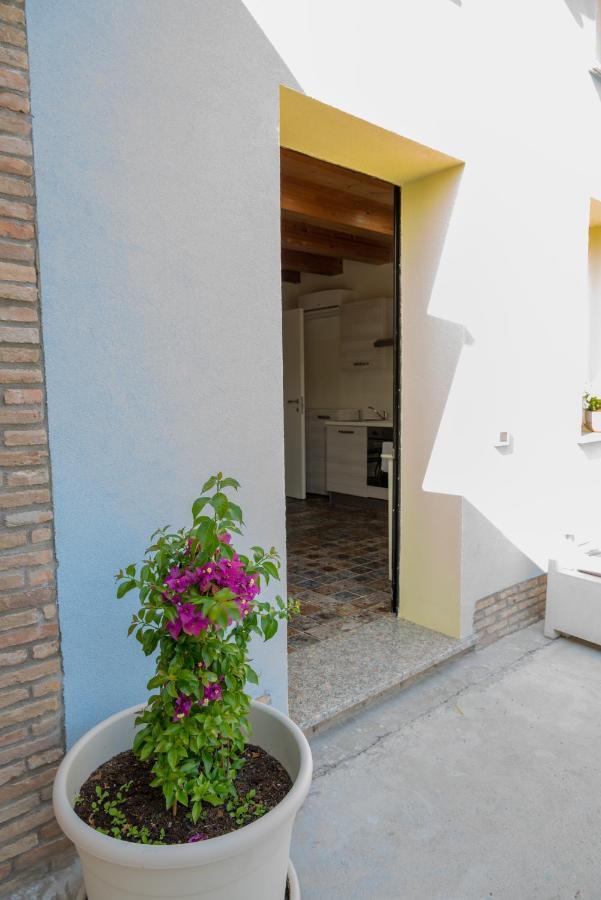 Delta House Apartment Taglio Di Po Luaran gambar